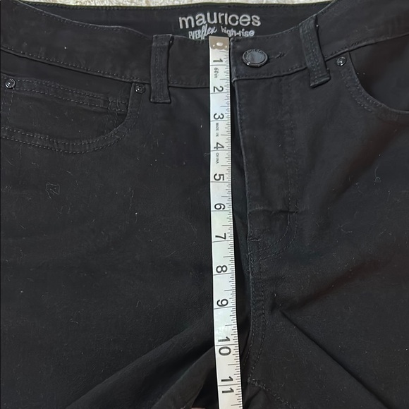 Maurices Black Ankle Cropped Jeans - Picture 5 of 7